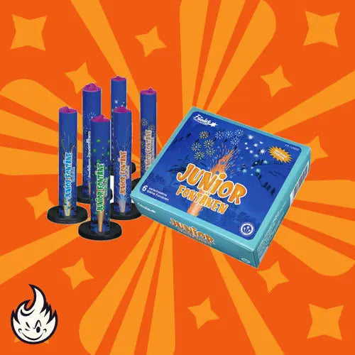 Eine blaue Schachtel mit der Aufschrift "Funke Junior Fontänen Mix F1" von Funke erscheint neben vier aufrecht stehenden, bunten Bodenfontänensets auf einem orangefarbenen Hintergrund mit Sternenhimmel. Ein Flammensymbol unterstreicht dieses genehmigungsfreie Jugendfeuerwerk.