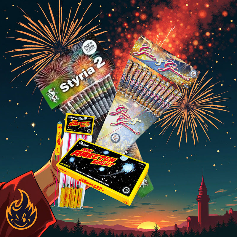 Eine Hand hält die #MONATSSPECIAL-Pakete Glitter and Glamour, Styria 2 und Mini-Salut-Raketen des FEUERWERK OUTLET vor einem leuchtenden, von Feuerwerk erleuchteten Nachthimmel über einer Stadtsilhouette und Bäumen. Die festliche Produktverpackung sticht im Vordergrund hervor.