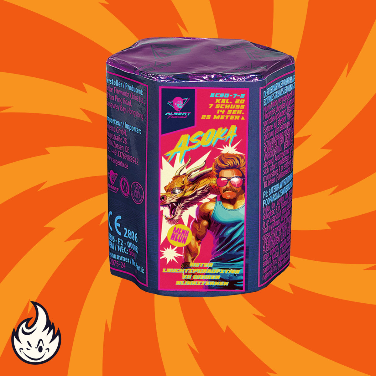 Die Albert Asoka Feuerwerksbatterie von Albert zeigt einen Mann mit Sonnenbrille und einen Löwen auf einem wirbelnden orangefarbenen Hintergrund mit einem Flammensymbol im Comic-Stil. 7 Schuss.
