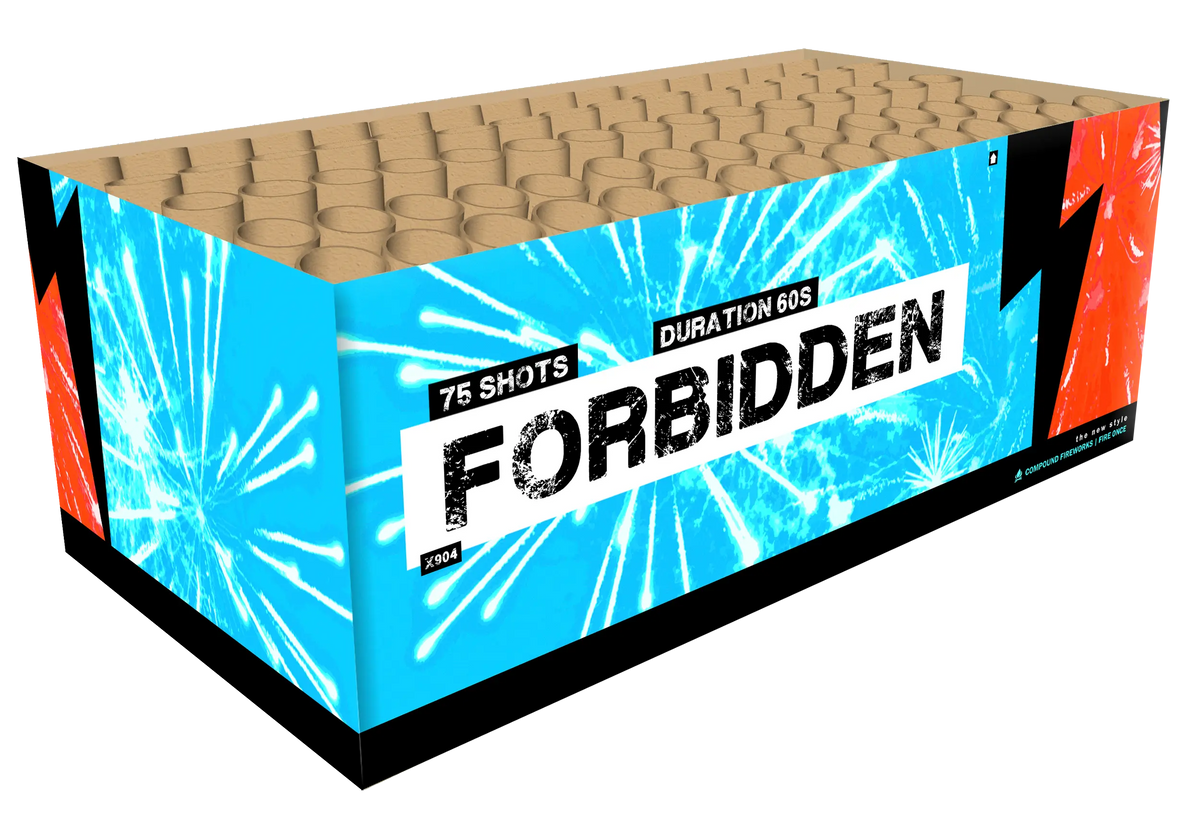 Der "Katan Forbidden Z, Fan" von Katan ist ein rechteckiger Feuerwerkskasten mit blauer und roter Grafik, beschriftet mit "75 Schuss", "30 mm" und "Fächer-Verbundfeuerwerk". Er verfügt über 75 Schuss, eine Dauer von 60 Sekunden und runde Abschussrohre an der Oberseite.