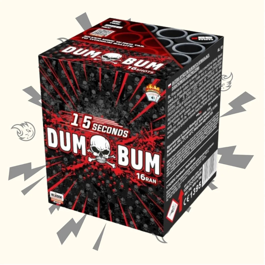 Die schwarz-rote Dumbum 16sh 15sec Feuerwerksdose von Dumbum zeigt einen Totenkopf auf der Vorderseite, mit grauen Blitzen und Cartoon-Explosionen im Hintergrund.