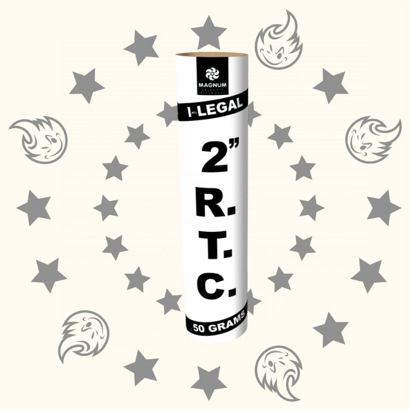 Ein zylindrischer Feuerwerkskörper mit der Bezeichnung Magnum 2" R.T.C Rotterdam Terror Corps 3-Schlag Bombenrohr" von Magnum steht aufrecht, umgeben von einem kreisförmigen Muster aus grauen Sternen und flammenähnlichen Motiven auf hellem Grund.