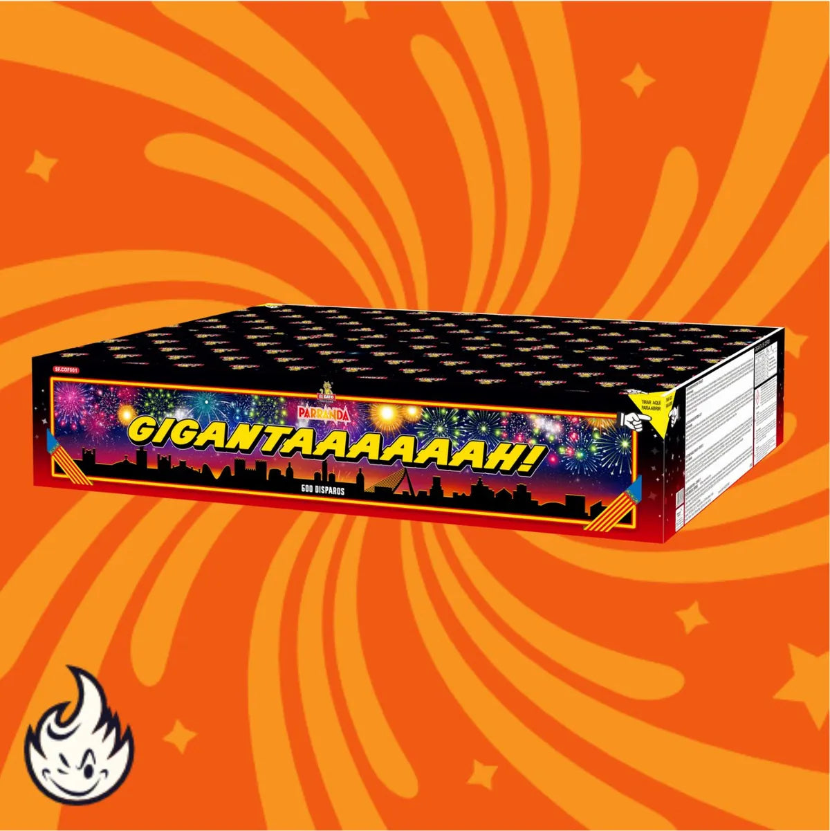 Ein rechteckiger Kasten mit der Aufschrift "El Gato Parranda Gigantaaah!" von El Gato, mit Feuerwerksgrafiken, steht auf einem orangefarbenen Hintergrund mit wirbelnden Mustern und einem kleinen Flammensymbol in der unteren linken Ecke.